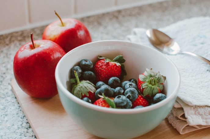 the health benefits of berries for body and beauty